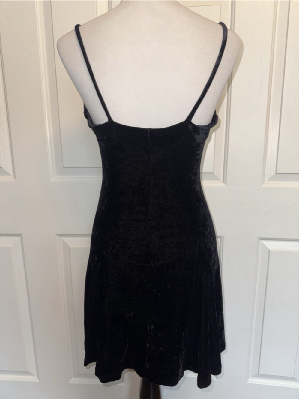 Vintage Betsey Johnson Black Crushed Velvet Mini Slip Dress L Goth Whimsigoth - Picture 2 of 9